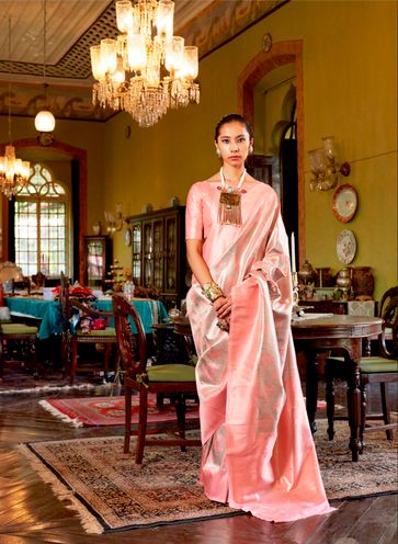 Woven Art Silk Saree in Baby Pink
