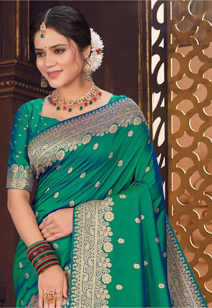 Woven Art Silk Saree in Green