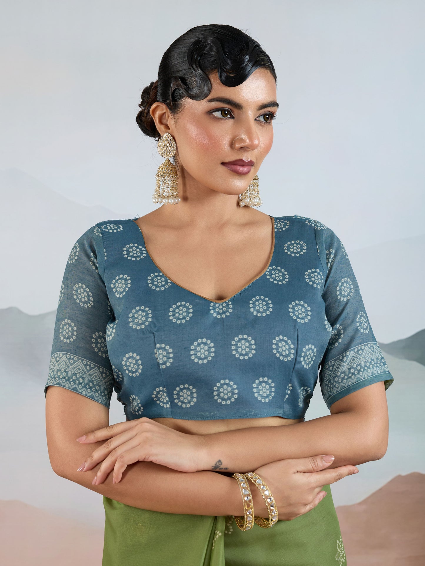 Bandhej Printed Viscose Cotton Saree in Light Green