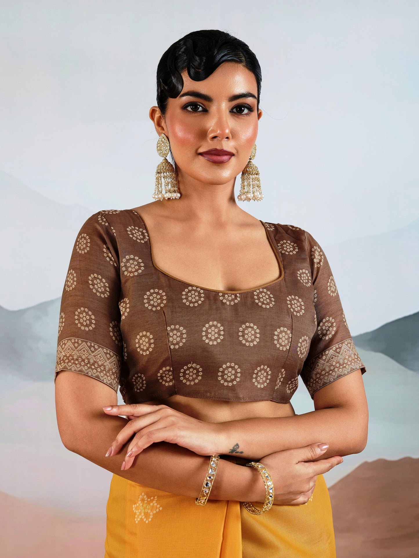 Bandhej Printed Viscose Cotton Saree in Mustard