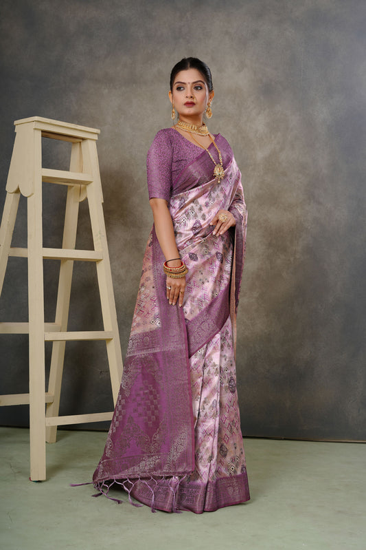 Woven Georgette Silk Saree in Pink