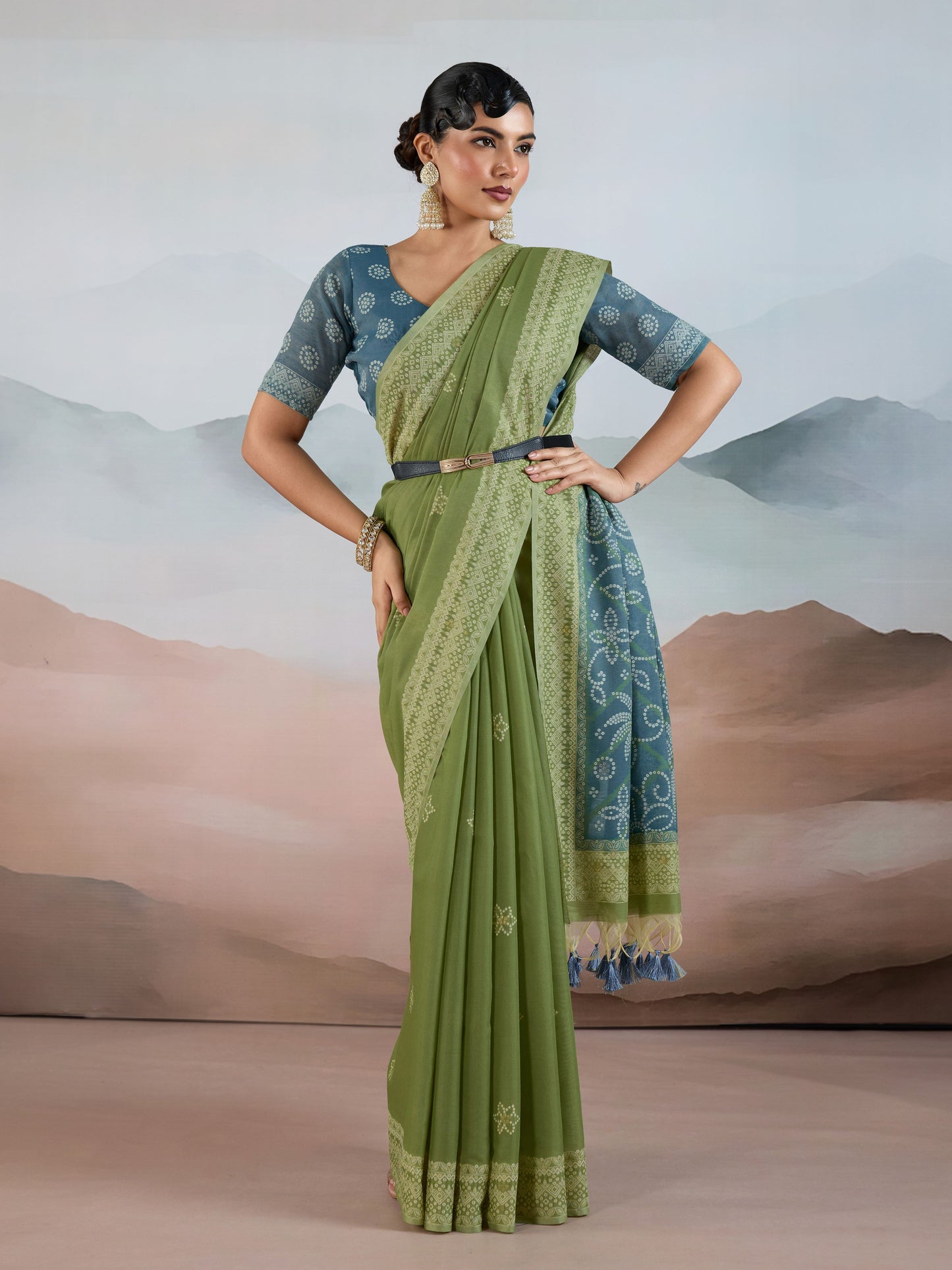 Bandhej Printed Viscose Cotton Saree in Light Green