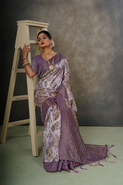 Woven Georgette Silk Saree in Light Purple